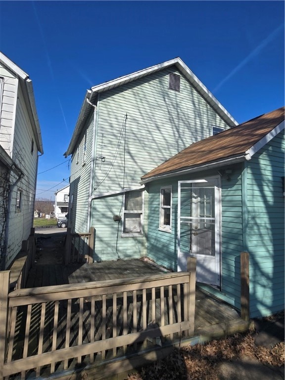 1131 Hamilton Ave, Farrell, PA 16121 - photo 5