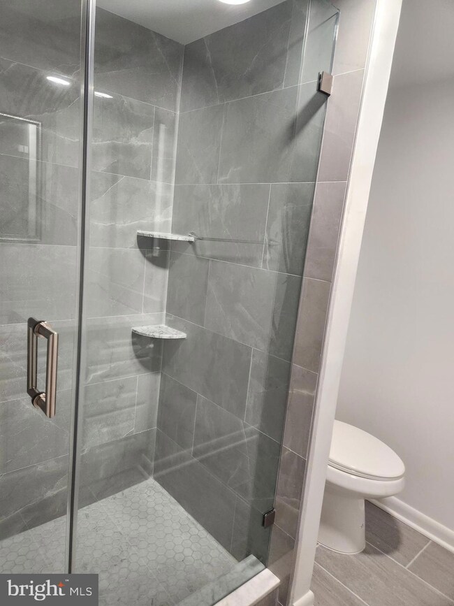 5501 Seminary Rd unit 1713S, Baileys Crossroads, VA 22041 - photo 7