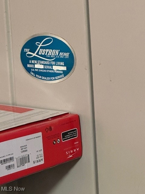 Lustron Certified Medallion