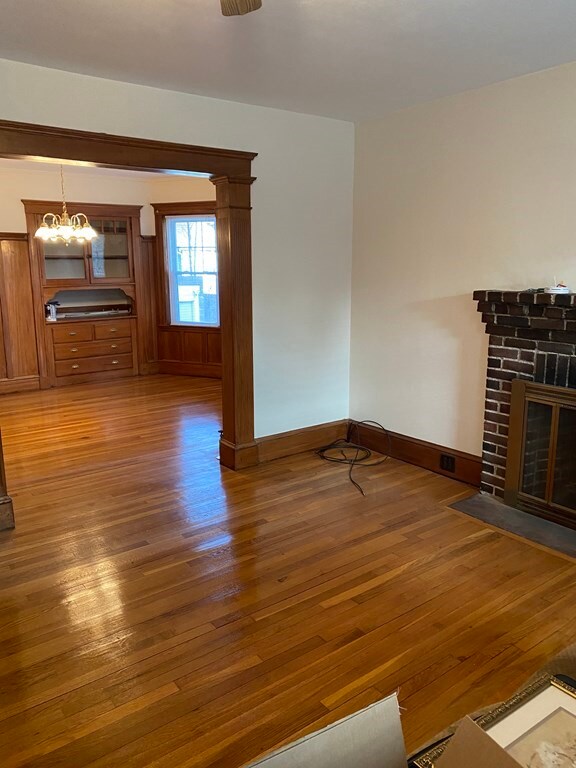 32 Carver Rd E unit 1, Watertown, MA 02472 - photo 3