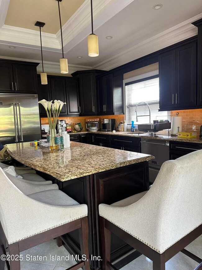 11 St Edward Ln, Staten Island, NY 10309 - photo 7