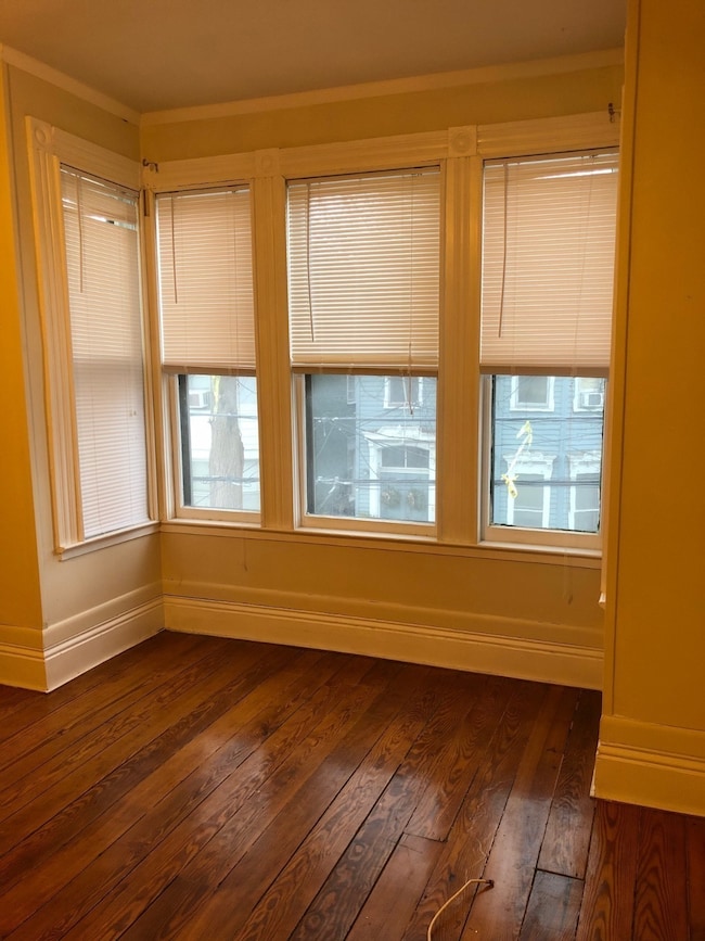 236 Green St unit 2Fl, Schenectady, NY 12305 - photo 5