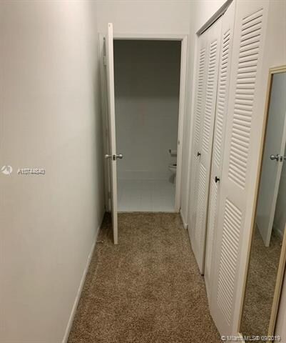 6968 SW 39th St unit F102, Davie, FL 33314 - photo 4