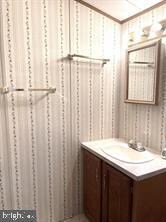 875 Powder Way unit 220, Bear, DE 19701 - photo 7