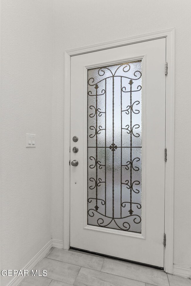 13408 Cinderford Ave, Horizon City, TX 79928 - photo 2