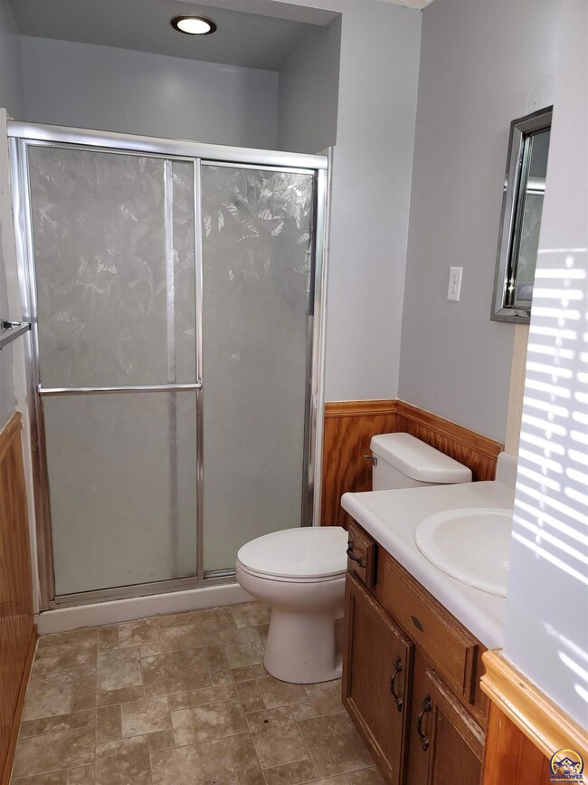 6721 SW Rockpost Rd, Topeka, KS 66619 - photo 7