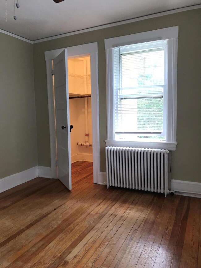 229 2nd St, Dunellen, NJ 08812 - photo 5