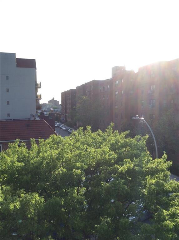 9810 64 Ave unit 4B, Rego Park, NY 11374 - photo 4