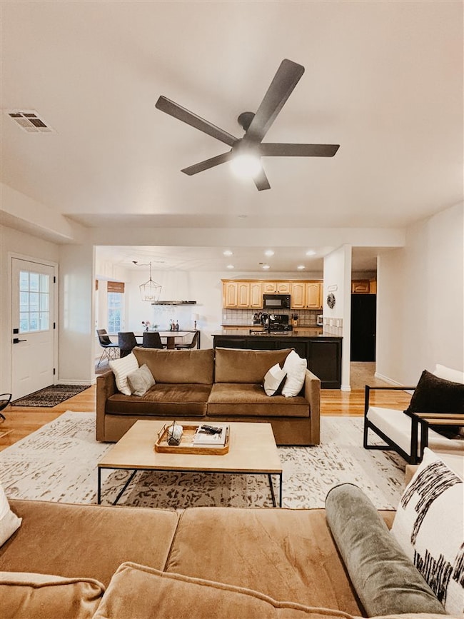 5715 W 8th Ct, Stillwater, OK 74074 - photo 4