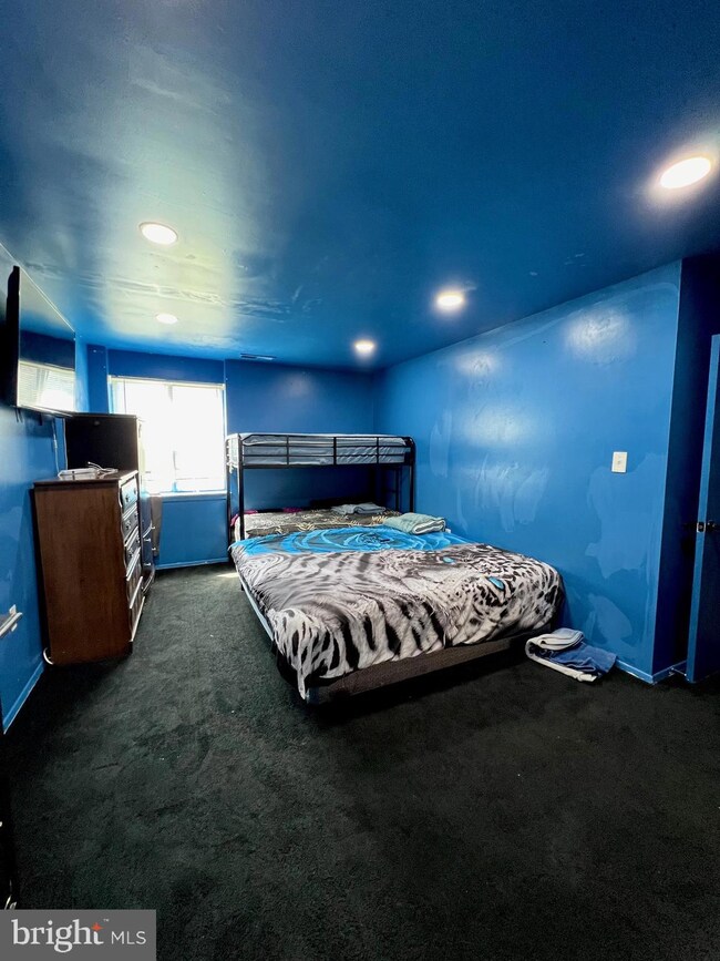 460 Girard St unit T2, Gaithersburg, MD 20877 - photo 4