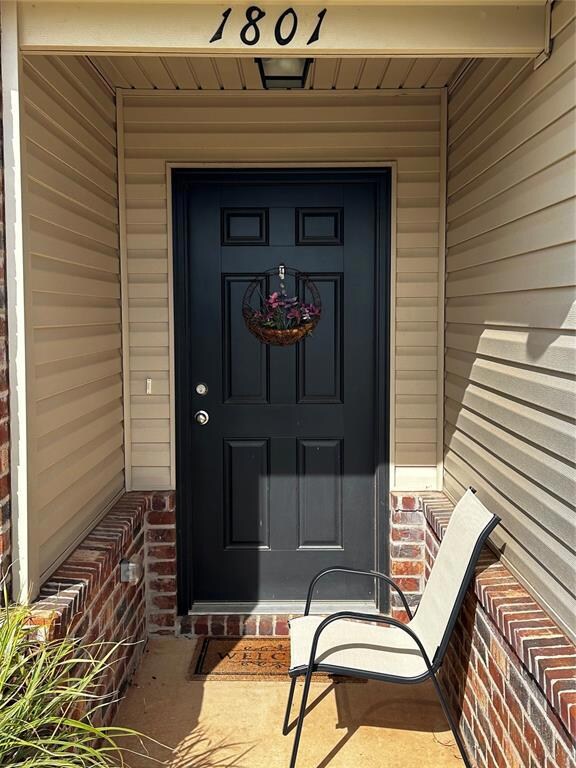 1801 Hayes Ln, Oklahoma City, OK 73127 - photo 3