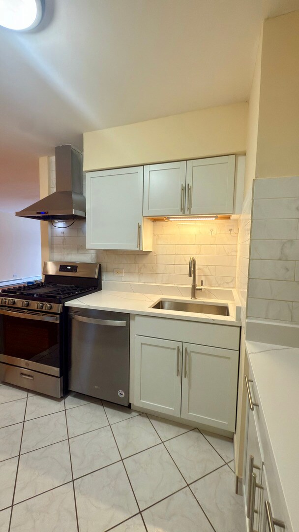 1453 N Winslowe Dr unit 303, Palatine, IL 60074 - photo 4