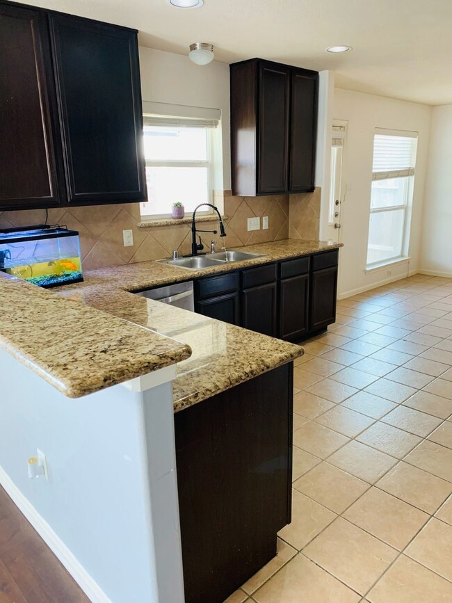 15807 Little Miss Creek Dr, Cypress, TX 77429 - photo 5