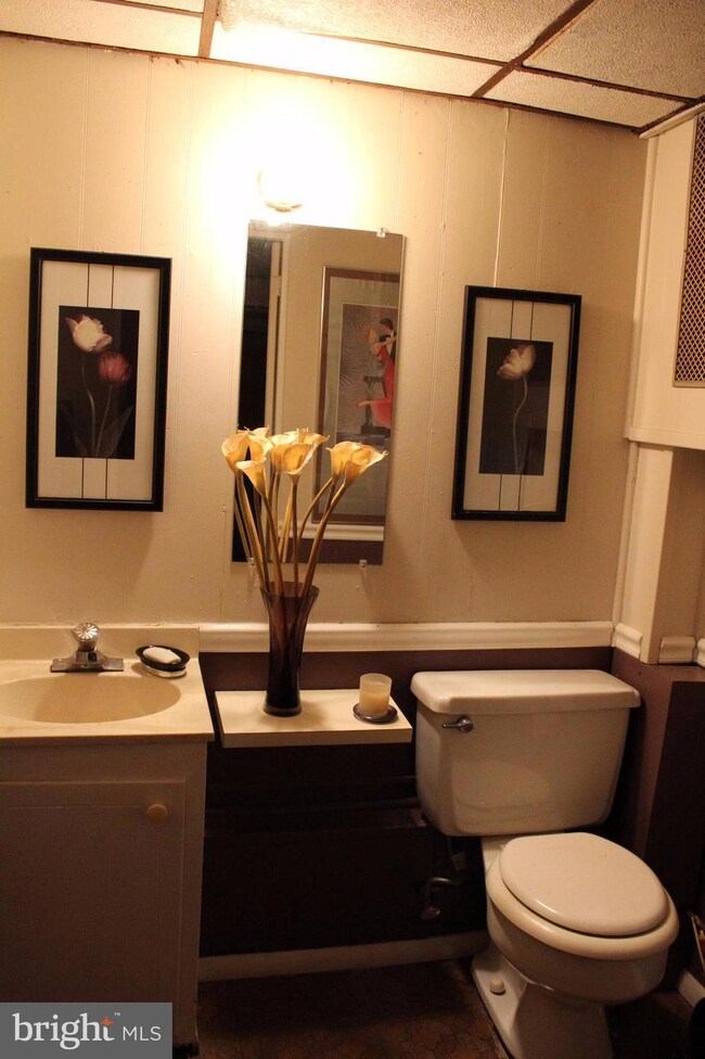1802 Bolton St, Baltimore, MD 21217 - photo 7