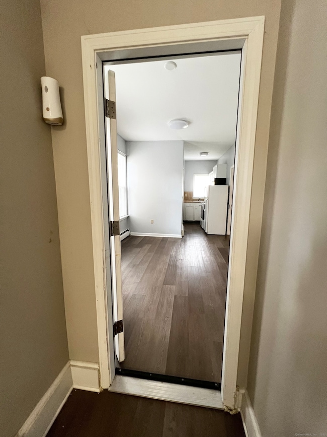 58 Washington St unit 1, Middletown, CT 06457 - photo 3