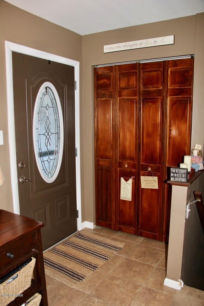 112 Larch Dr, Milford, PA 18337 - photo 7