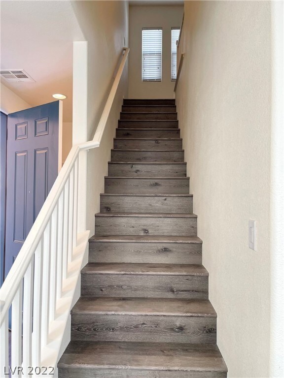 7729 Epico Way, Las Vegas, NV 89179 - photo 6