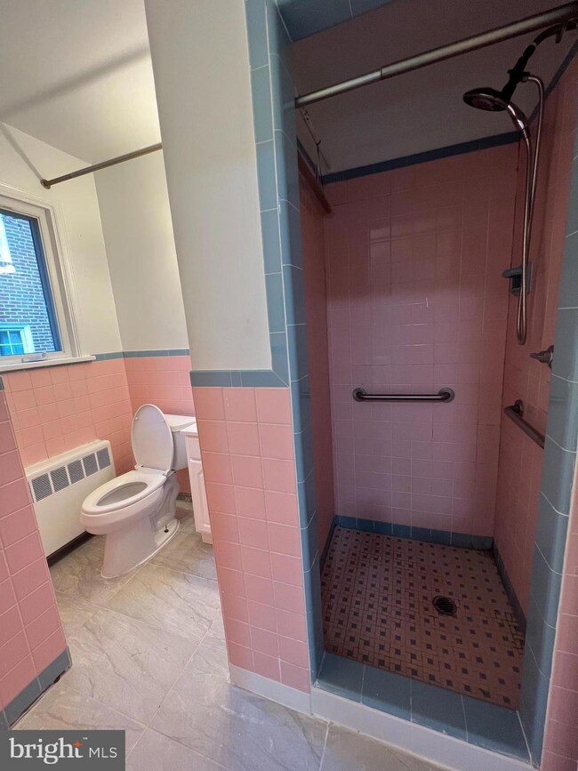 845 Delmont Dr, Wynnewood, PA 19096 - photo 6