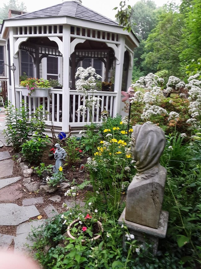 1 Jane Appleton Way, Hampton, NH 03842 - photo 4