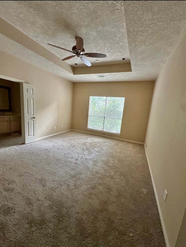 527 Starkstone Ct, Spring, TX 77386 - photo 6