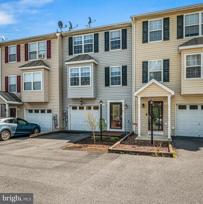 15 Perry Ct, Toms Brook, VA 22660 - photo 2