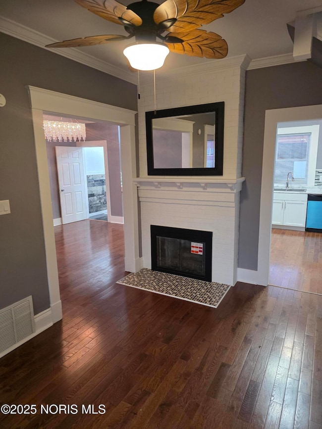 189 E Broadway St, Toledo, OH 43605 - photo 2