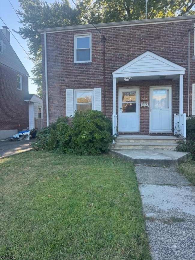 374 Raleigh Rd, Rahway, NJ 07065 - photo 2