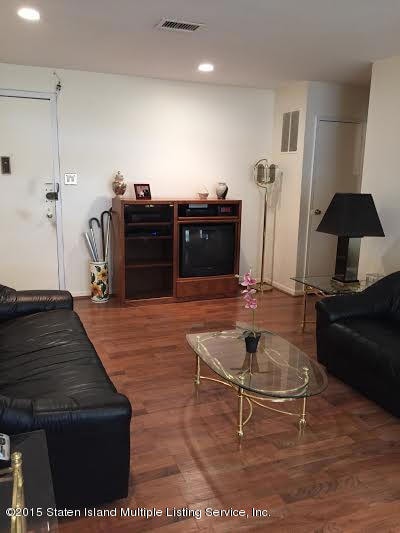 910 Armstrong Ave unit 2-2, Staten Island, NY 10308 - photo 3