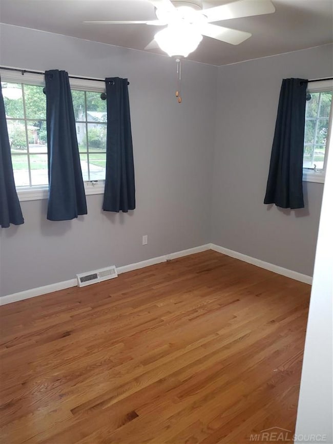 281 Reitman Ct, Rochester Hills, MI 48307 - photo 5