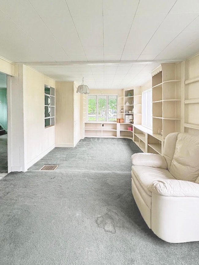 Livng Room