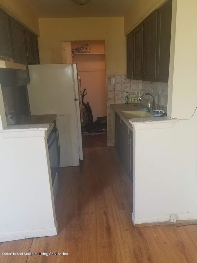 149 Cortelyou Ave unit 2-4, Staten Island, NY 10312 - photo 5