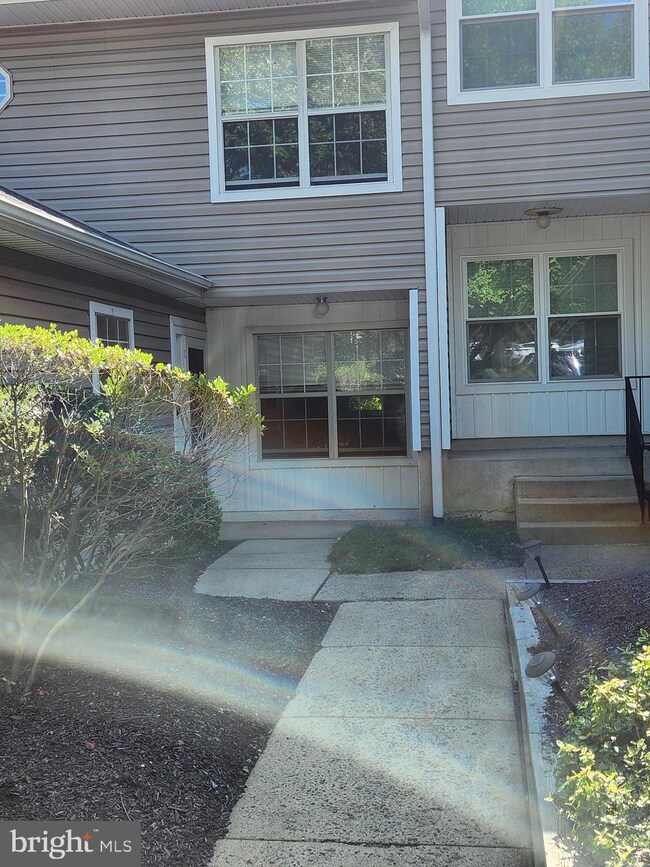 286 Stanton Ct unit 286, Glen Mills, PA 19342 - photo 2
