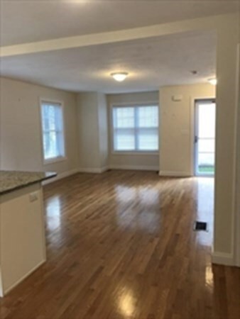 1390 Main St unit 40, Tewksbury, MA 01876 - photo 3