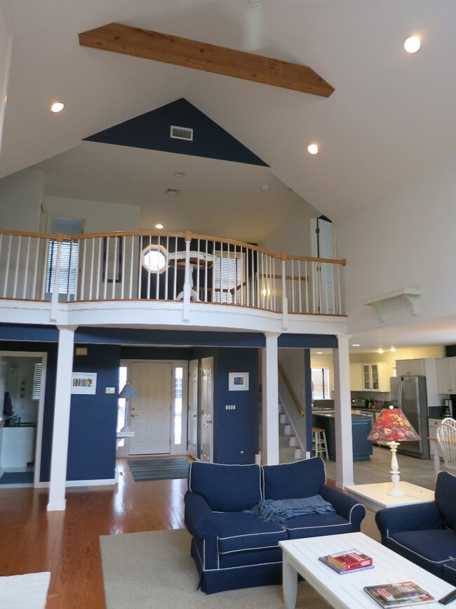 4 Plantingfield Way, Edgartown, MA 02539 - photo 4