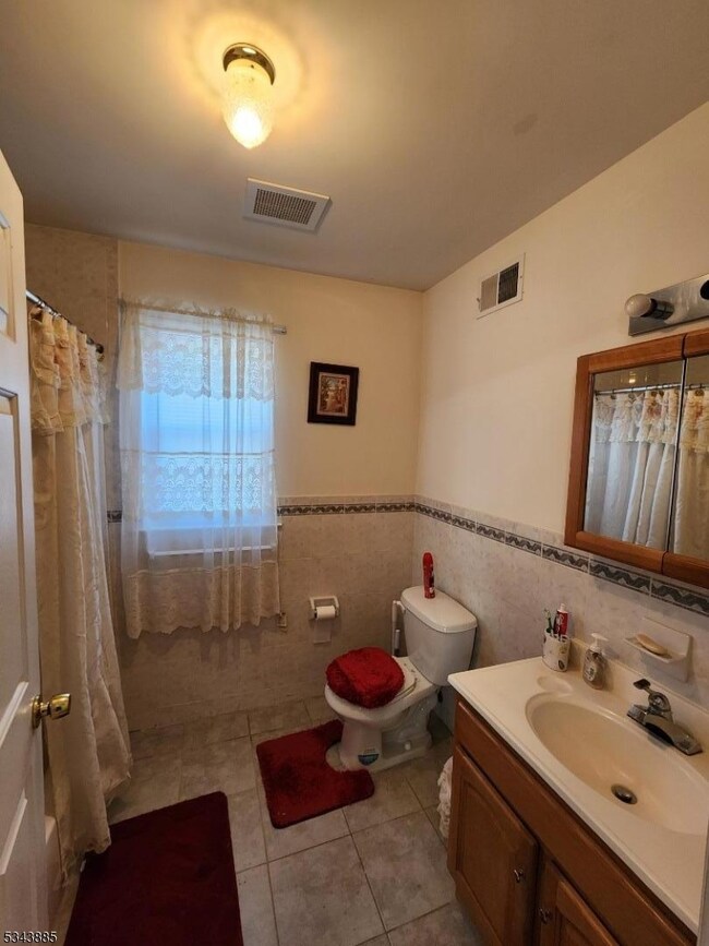 532 Walnut St, Elizabeth, NJ 07201 - photo 6