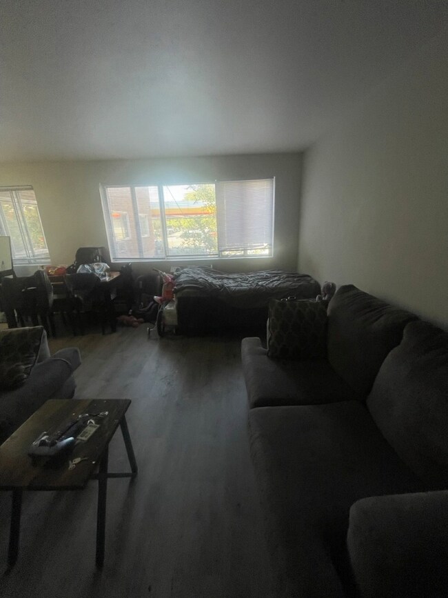 7120 N Sheridan Rd unit 218, Chicago, IL 60626 - photo 5