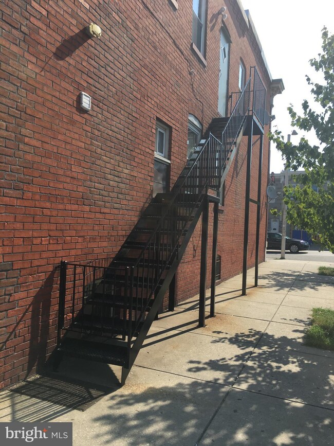 8 S Highland Ave unit 2, Baltimore, MD 21224 - photo 5