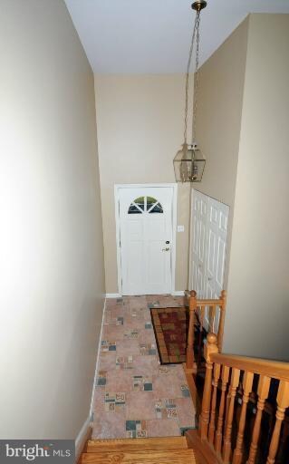 288 Yale Ct, Arnold, MD 21012 - photo 6