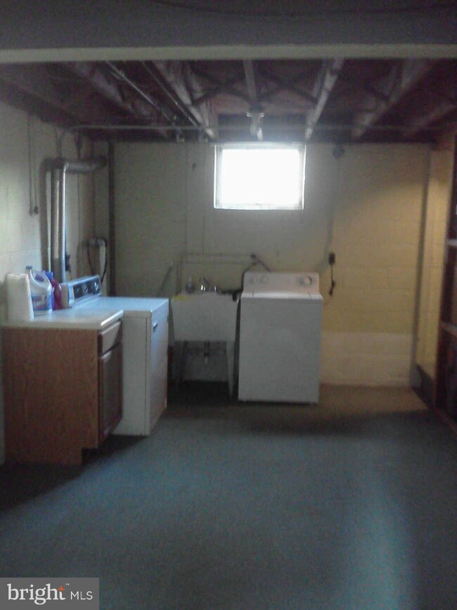 4804 Sunbrook Ave, Baltimore, MD 21206 - photo 4