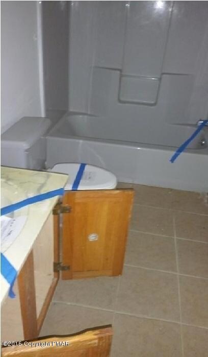 6592 Linden Dr, Tobyhanna, PA 18466 - photo 6