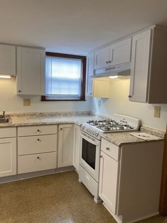 37 Summer St unit 2, Franklin, MA 02038 - photo 2