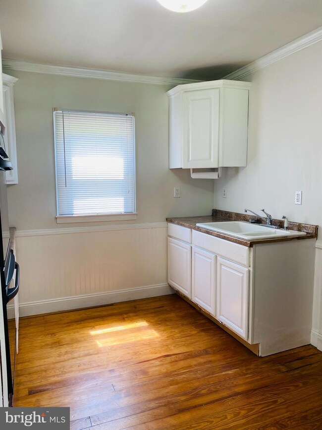 12611 Spotswood Furnace Rd, Fredericksburg, VA 22407 - photo 5