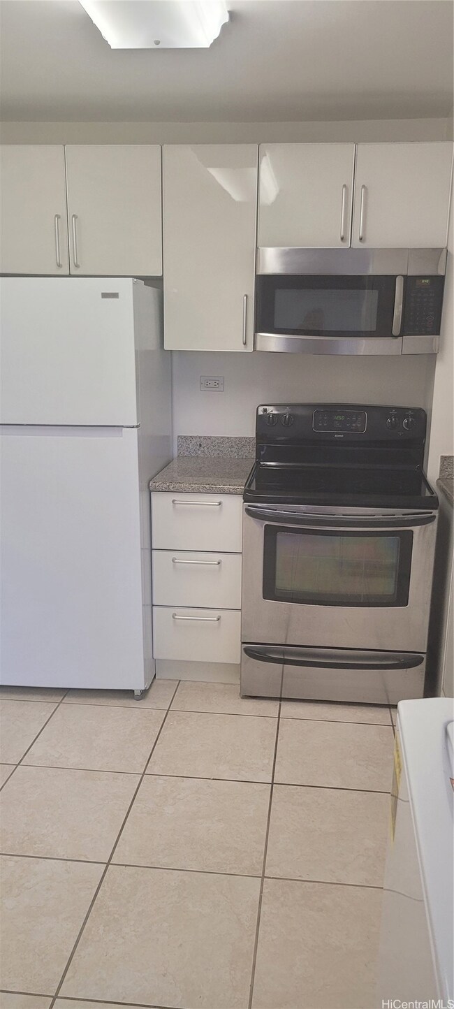 Ceramic tiledflooring in Kitchen and Bathroom