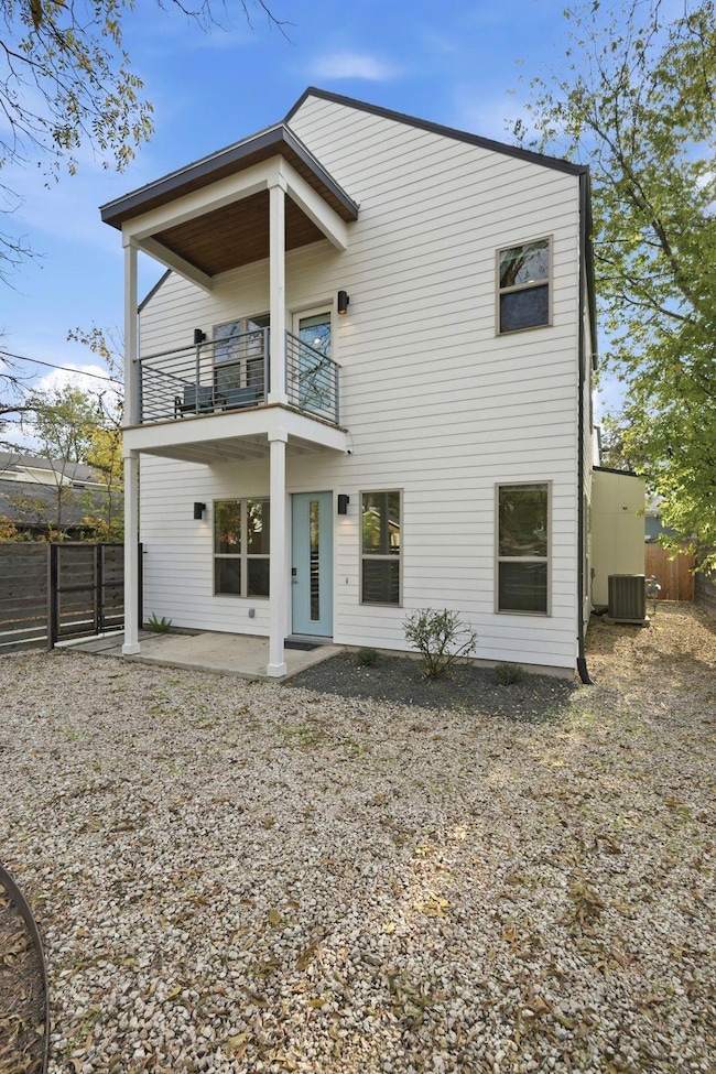 2811 Garwood St unit A, Austin, TX 78702 - photo 5