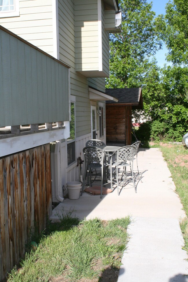 Apartment B Concrete Patio