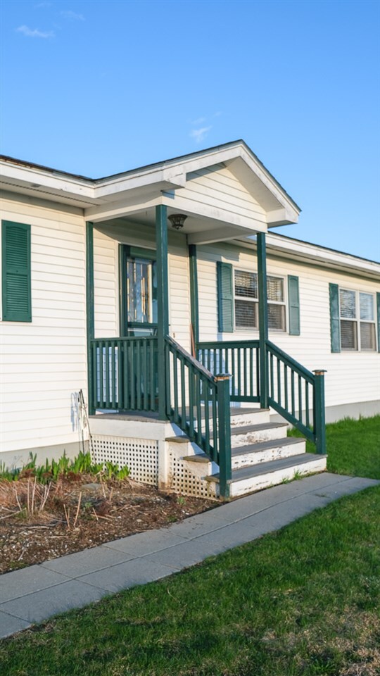 2287 Main St, Fairfax, VT 05454 - photo 2