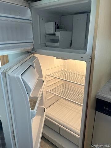 11 Calvert Ave, Ronkonkoma, NY 11779 - photo 6