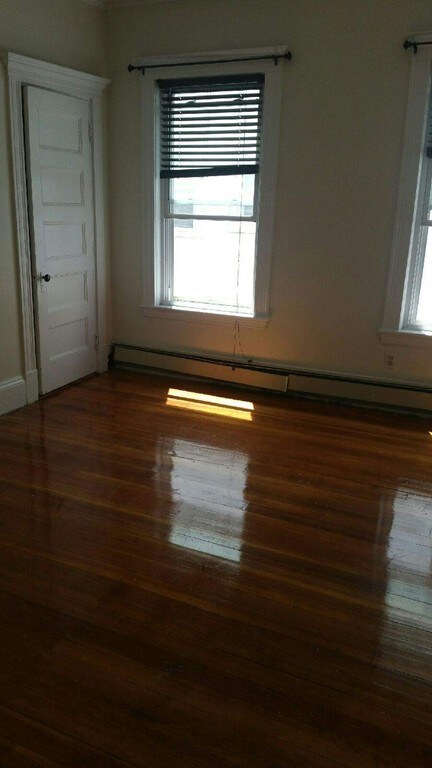 38 Brainerd Rd unit 1R, Allston, MA 02134 - photo 5