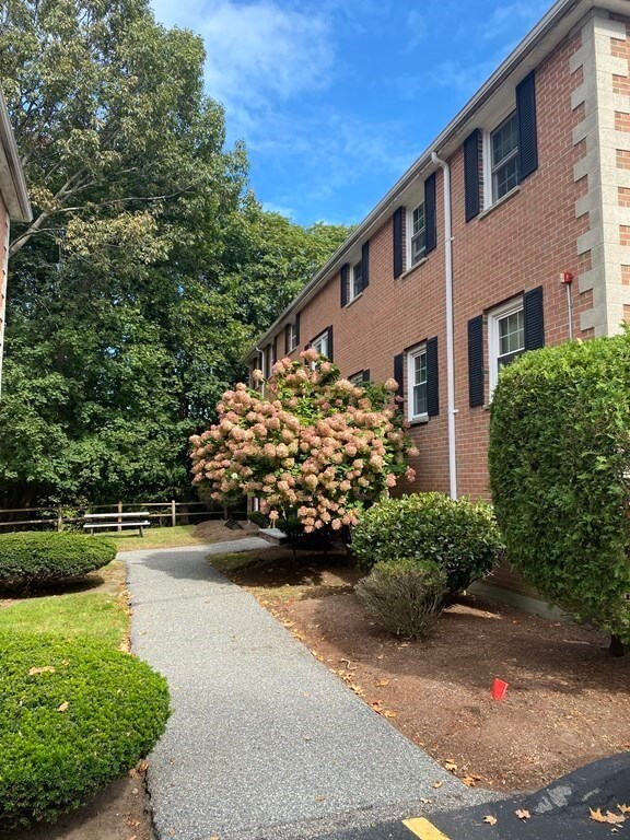 57 Sylvan St unit 6E, Danvers, MA 01923 - photo 2