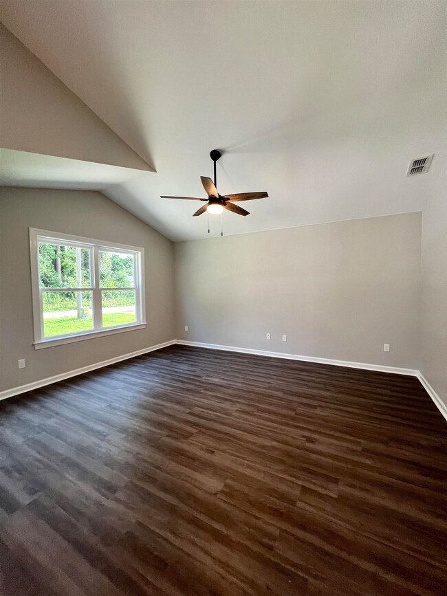 23 Naskapi St, Crawfordville, FL 32327 - photo 2